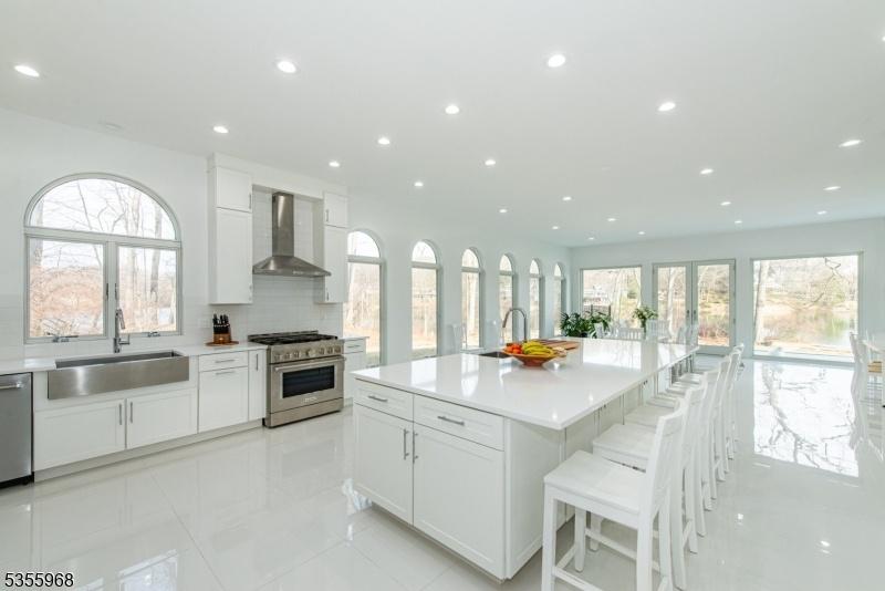 Gourmet Kitchen