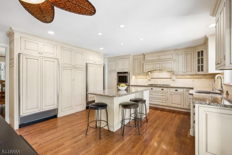 Custom Kitchen
