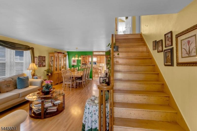 Living Dining