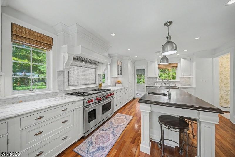 Kitchen 3