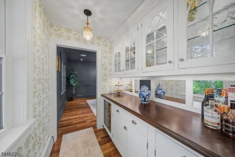 Butlers Pantry