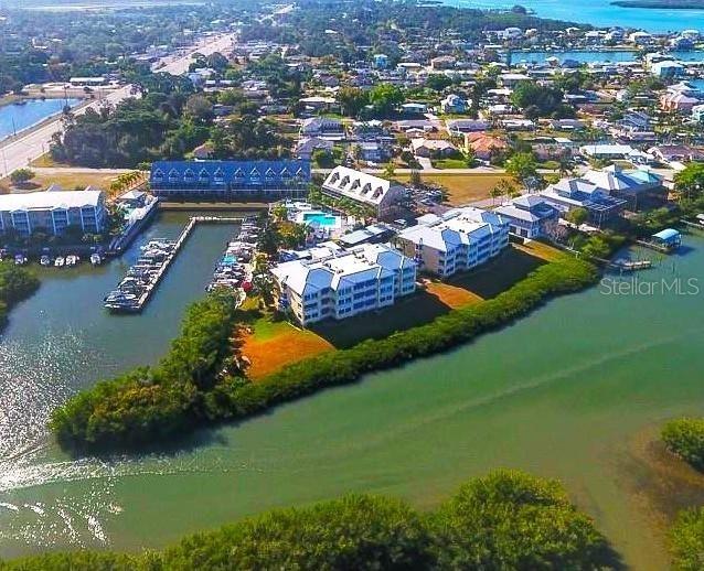 Asssigned Dock! Free Trailer & Boat Parking!