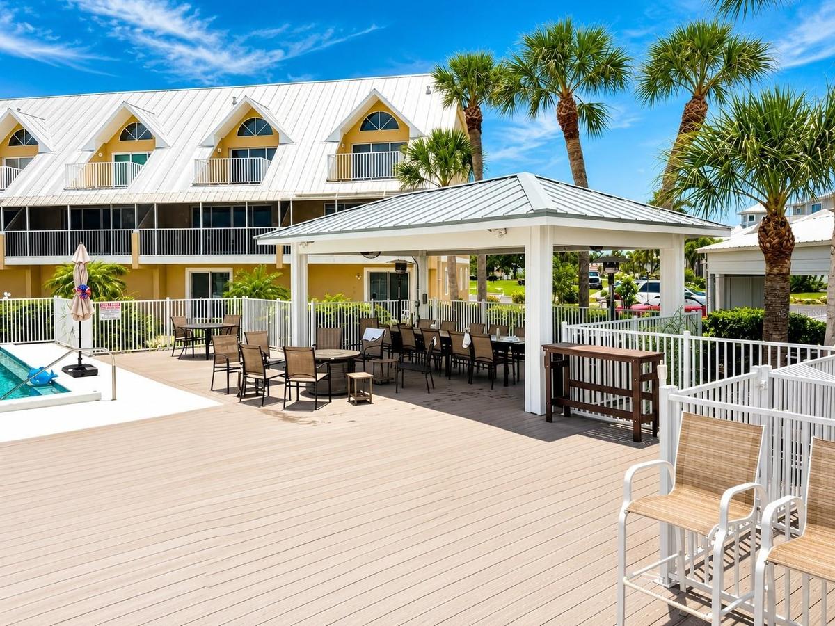 Friendly Community, Pet Friendly. 24 unit Community.