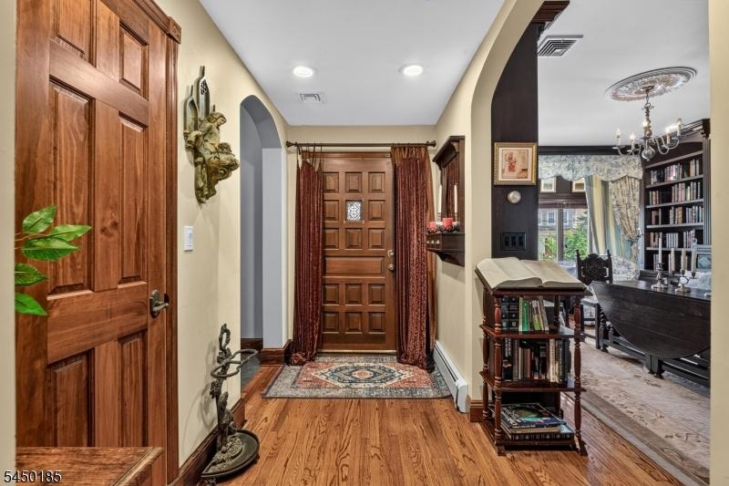 Owner Foyer