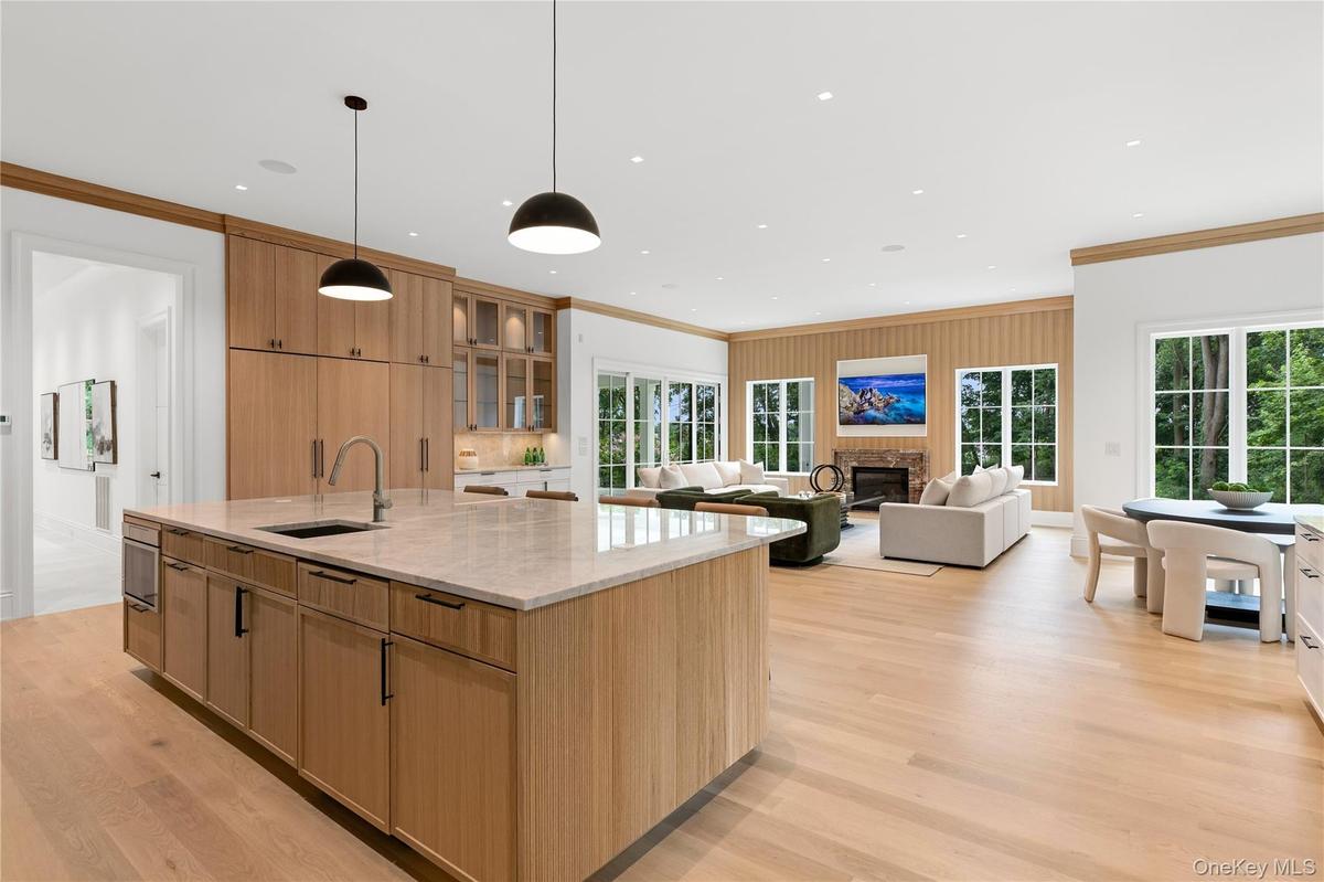 Open Kitchen