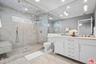 primary en suite