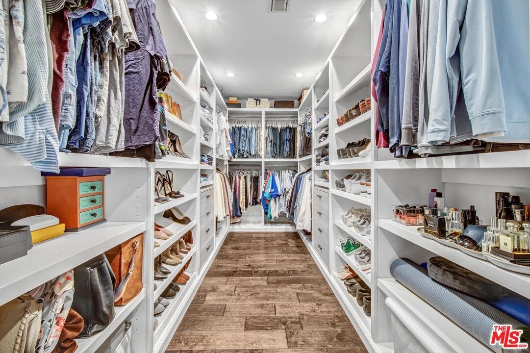 primary walk in closet