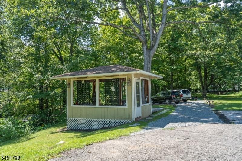 porch/gazebo