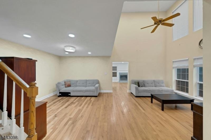living room/family room