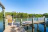 Dock.