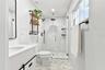 Jr. en suite