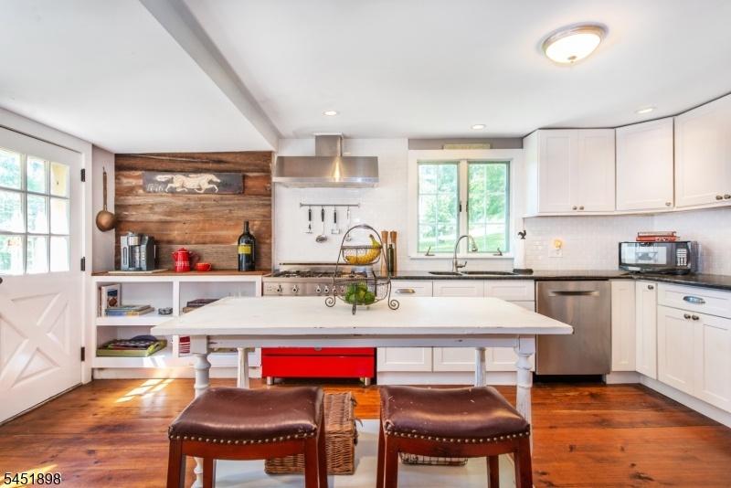 Gourmet Kitchen