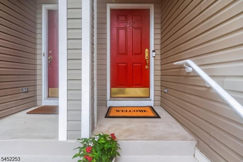 Welcome  Home !