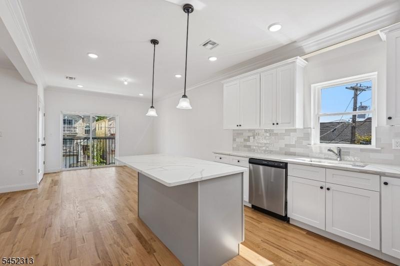 Eat in Kitchen