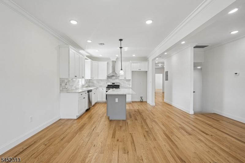 Eat in Kitchen 2 floor