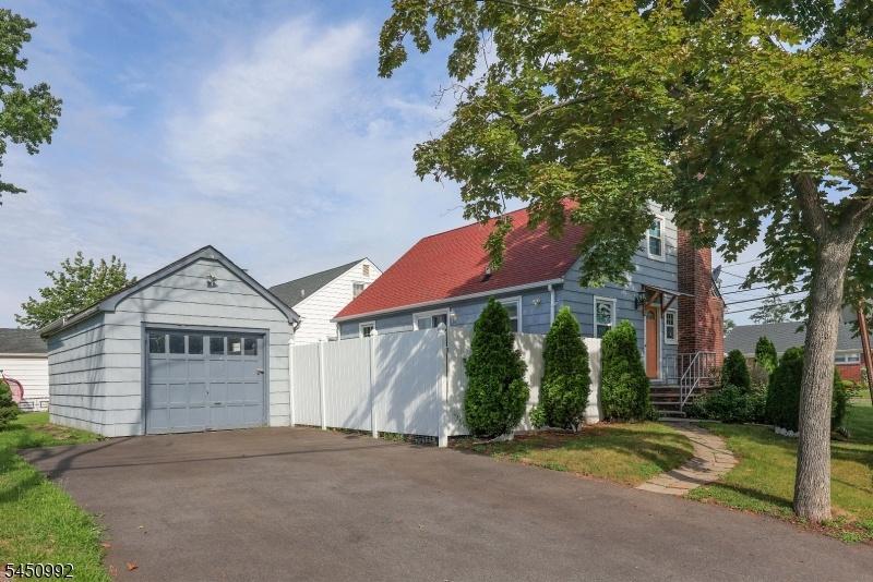 Driveway on Side Street