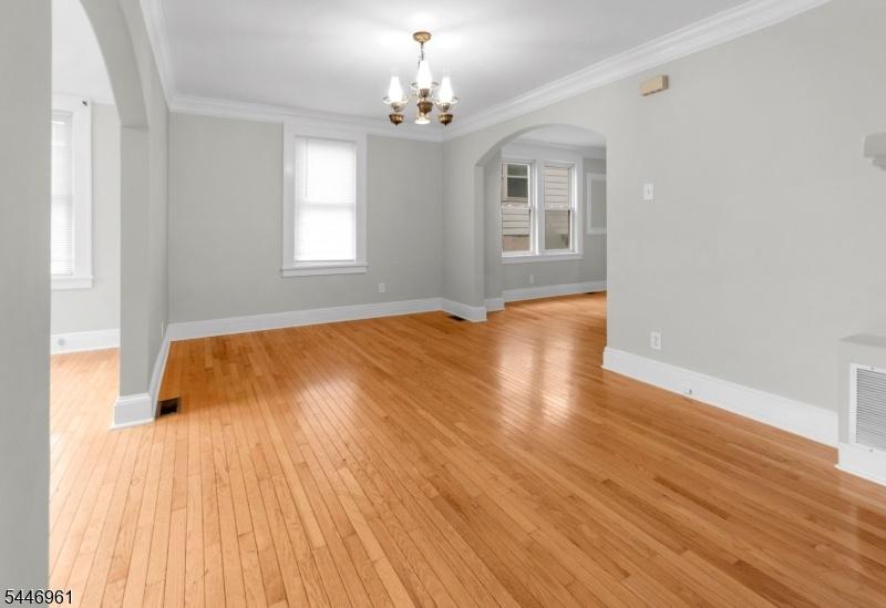 521 E. Blancke St, Linden, NJ