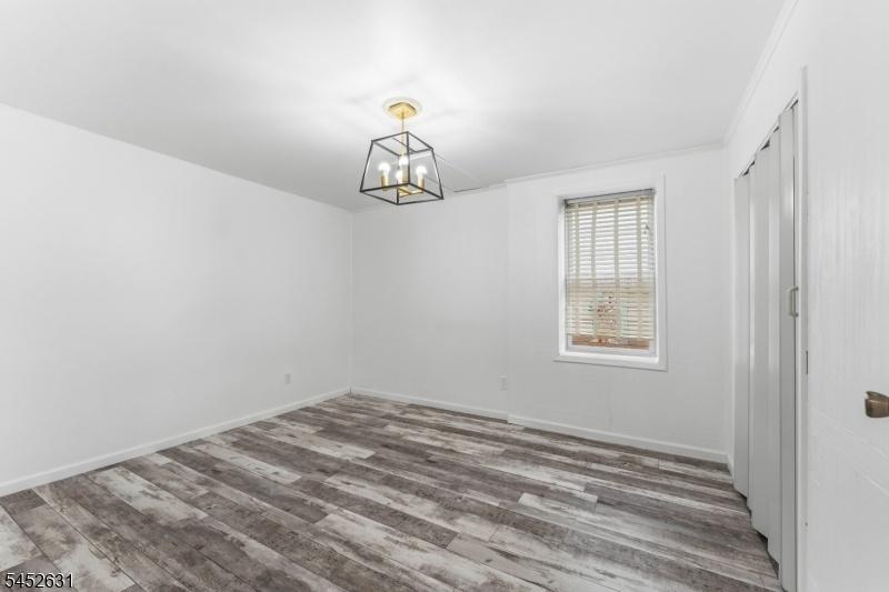 1st fl - bedroom