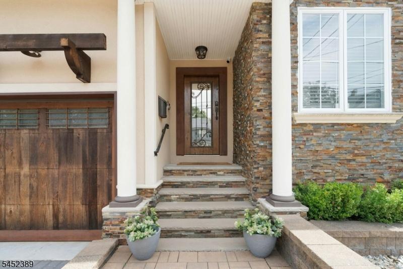 Elegant Covered Entry