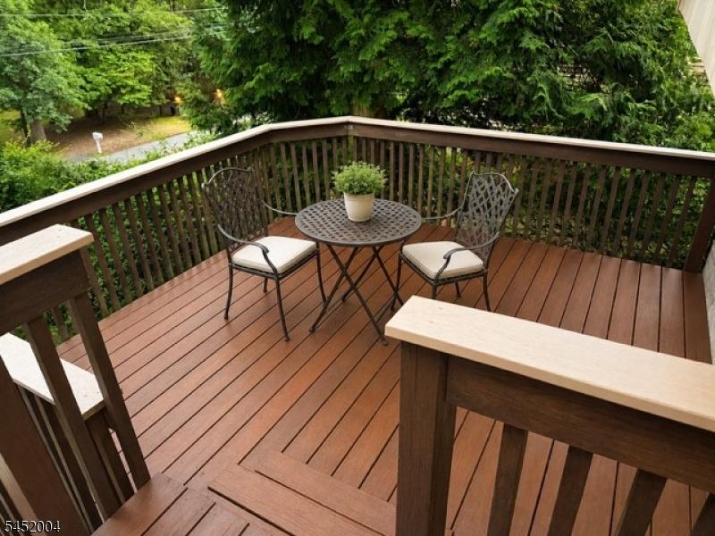 Front Deck