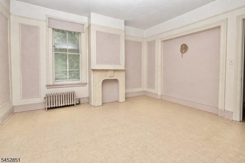 Room 4