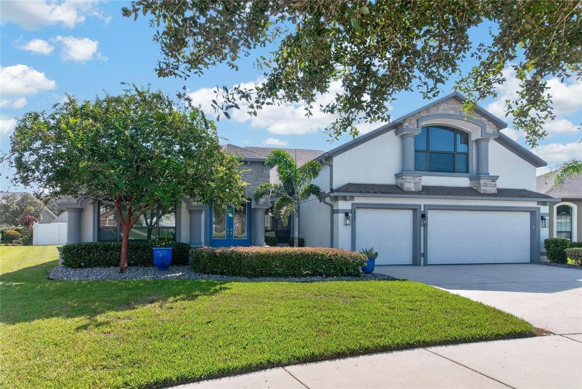 2823 Colewood Ln