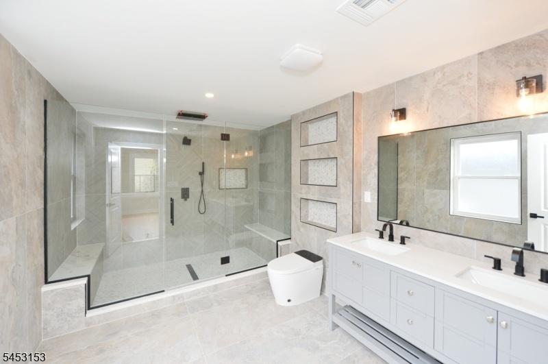 Full bath