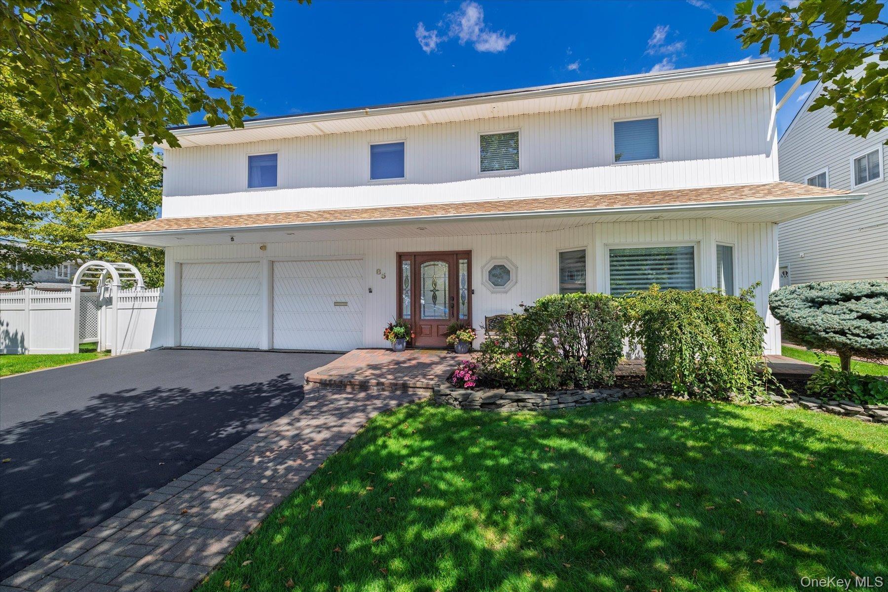 4 Bedroom 2.5 Bath Splanch in the Madison section