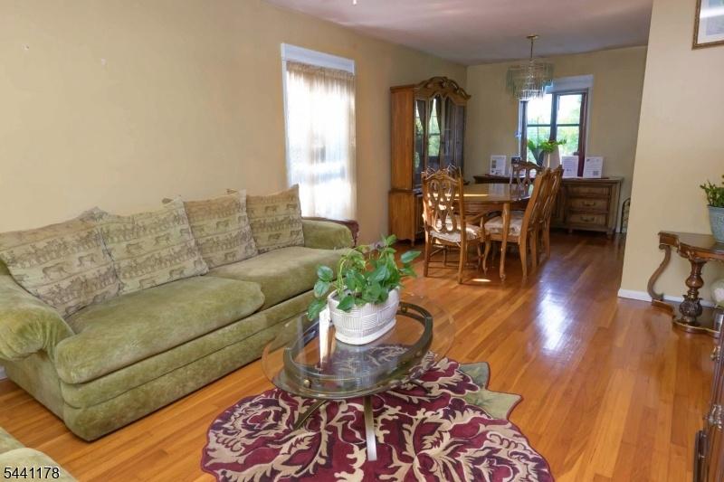 Living Room/Dining Room