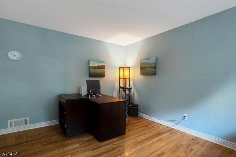 Bedroom #4/Office
