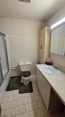 Apt-B Bath