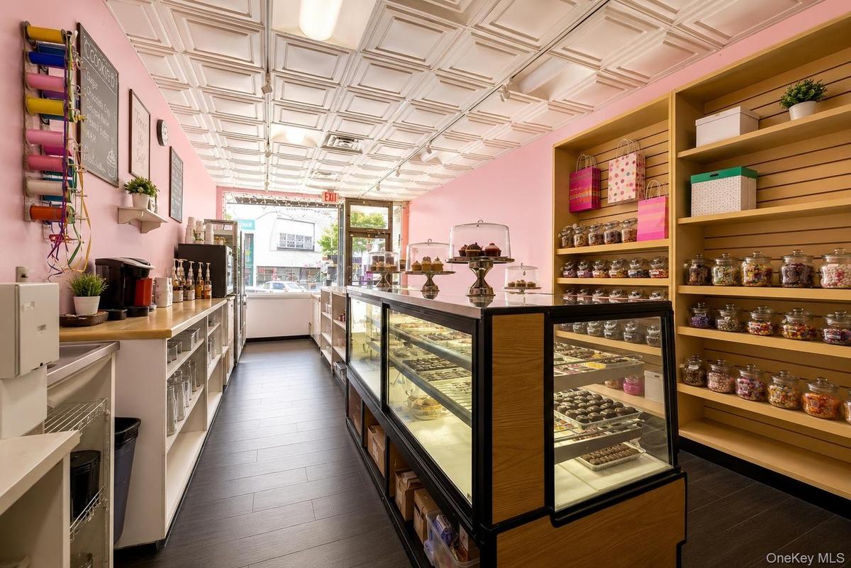 Commercial Storefront