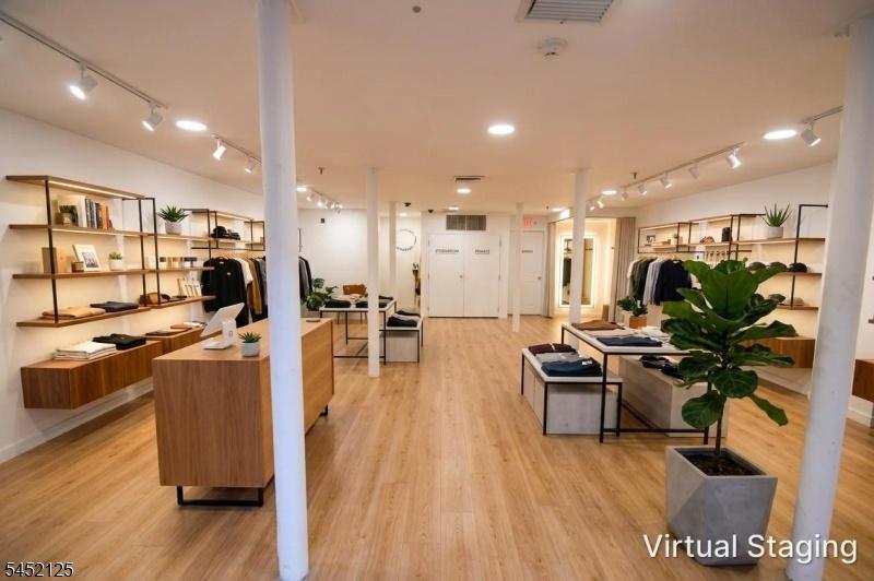 Staged Retail Space