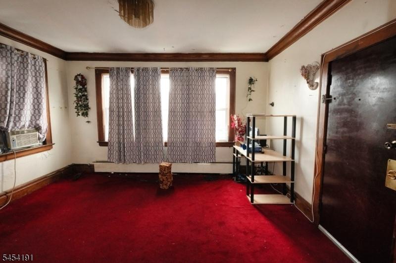 2nd floor living rom