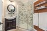 Full bath in det structure