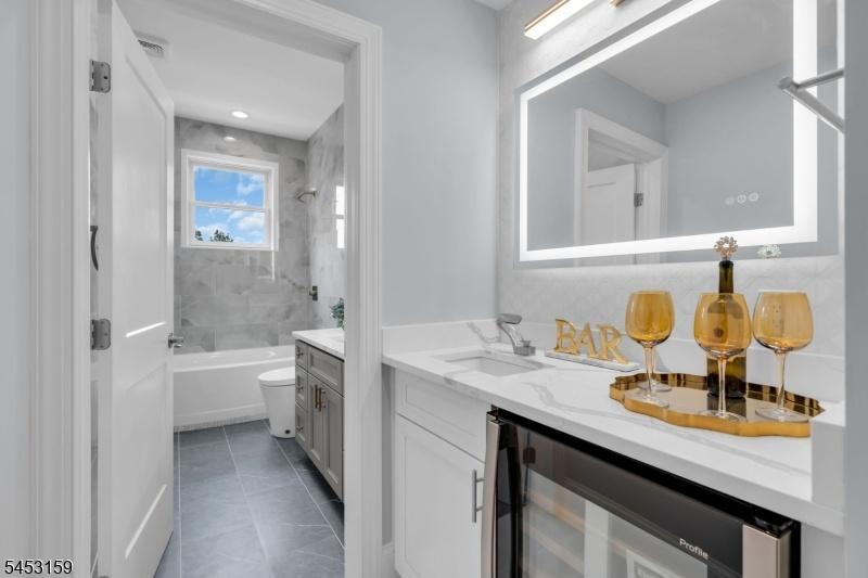 Wet Bar