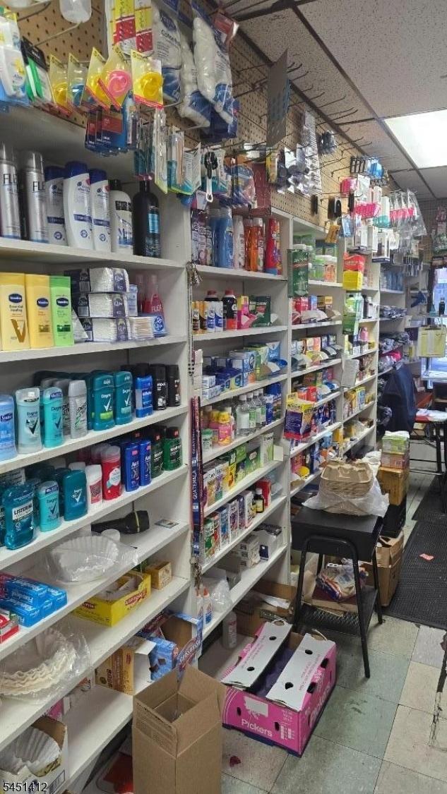 Store