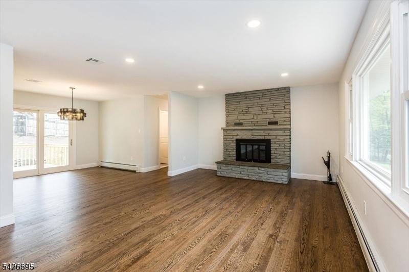 Living Room-Fireplace