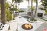 Outdoorf fireplace