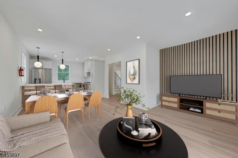 LR/Kitchen (virtually staged)