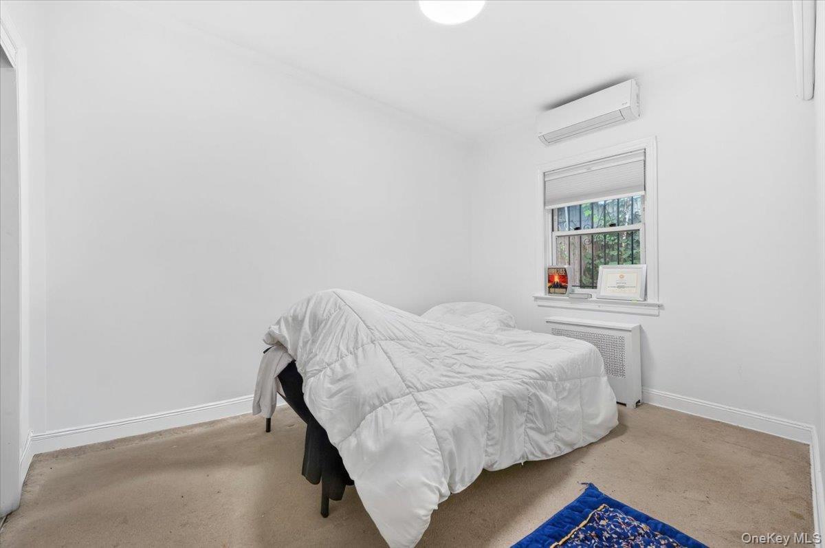2nd floor bedroom