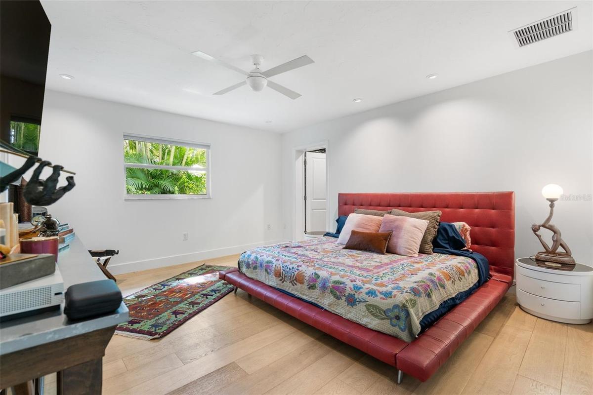Primary Bed