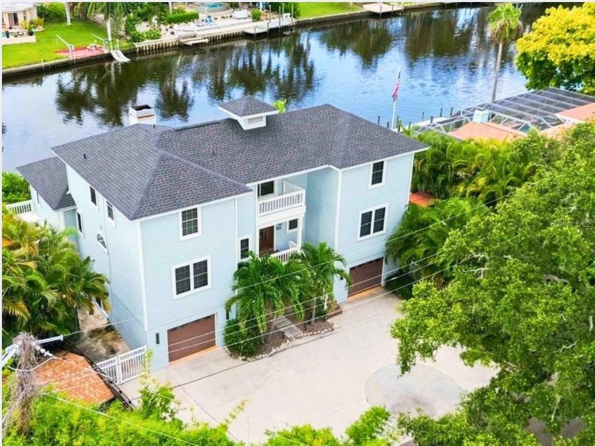 Welcome to One-of-a-Kind Waterfront