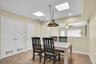 Eat-in-kitchen,
