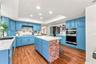 Kitchen with Central Island
