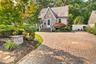 Welcome Home to 15 W Palisades!
