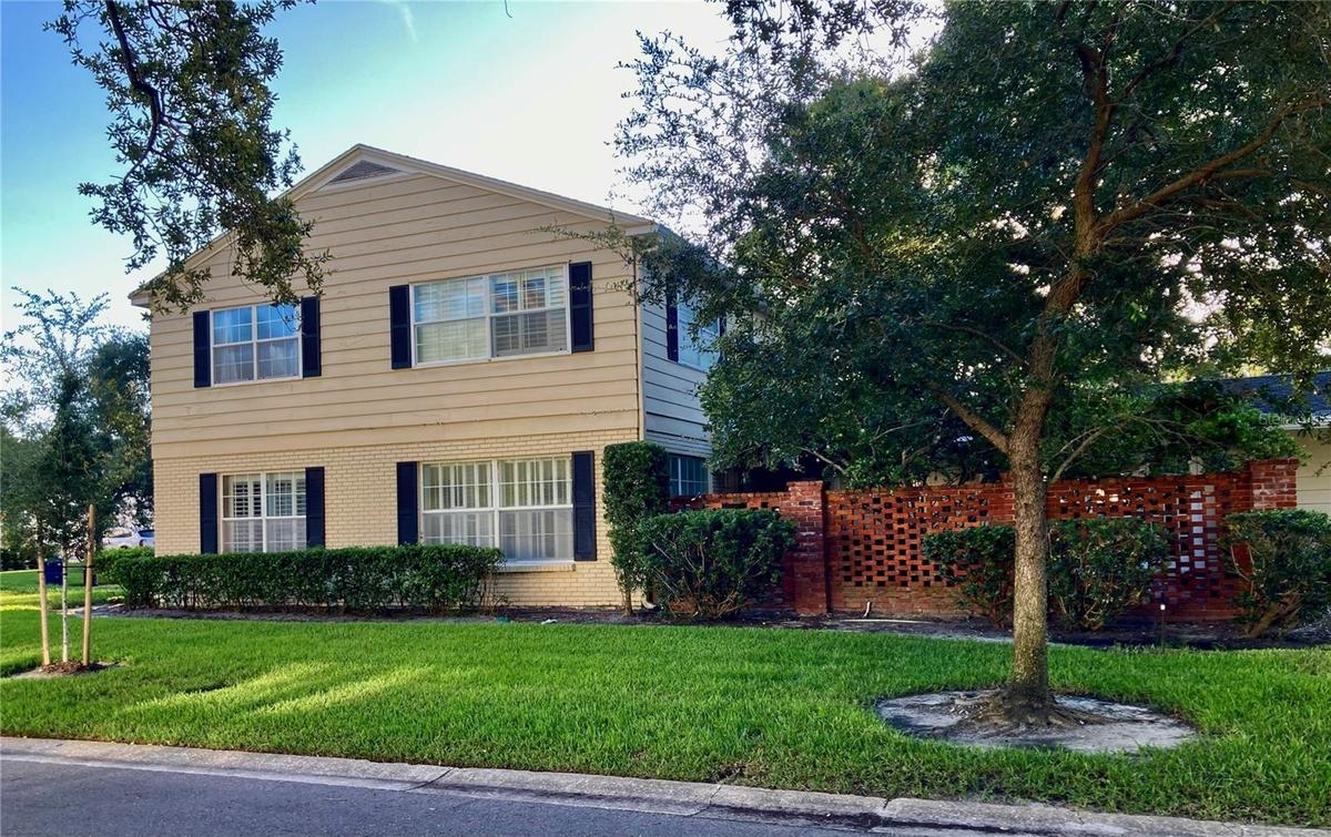 Beautiful Tradition "Home For the Holidays" in Culbreath Bayou