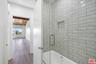 Bathroom 3 w/tub