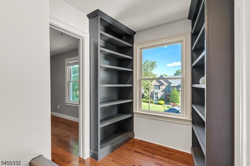 Buillt-in book shelves