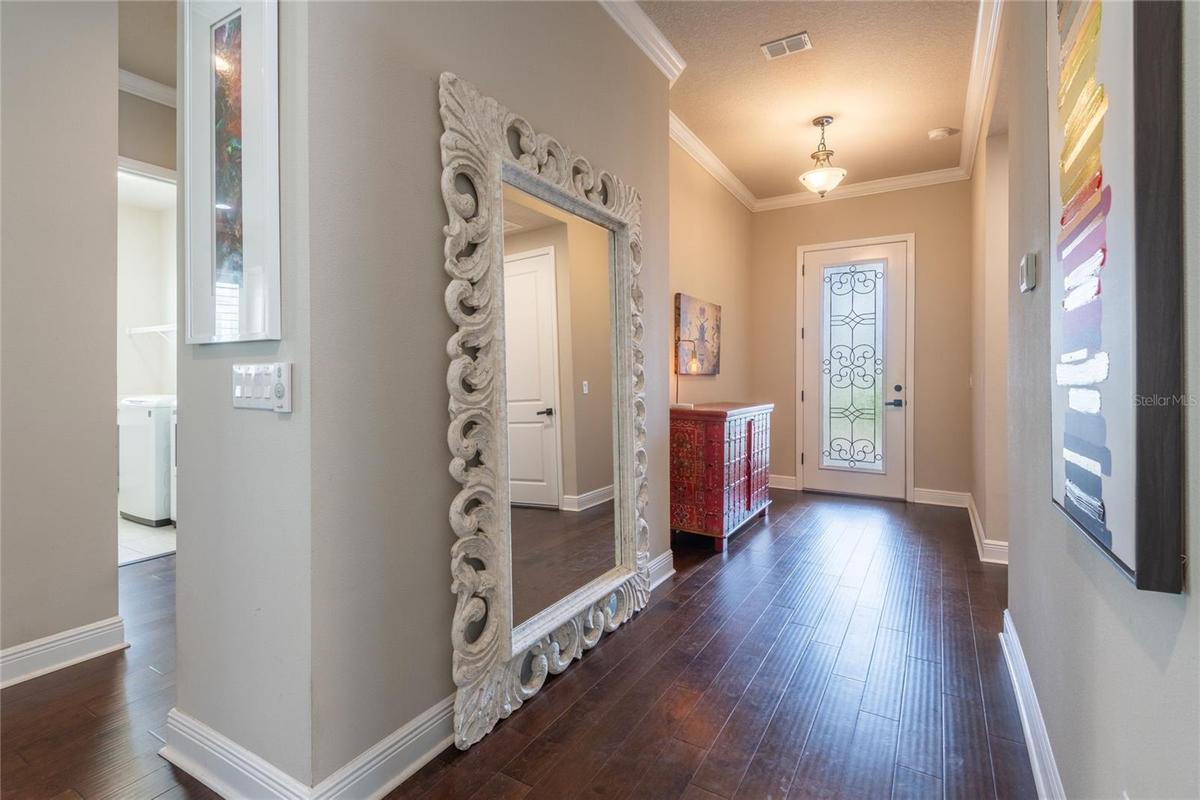 Another view of the foyer.
